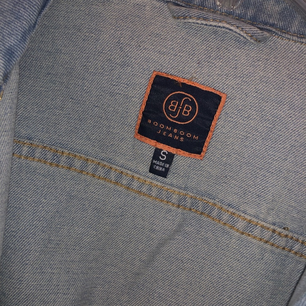 Jean jacket - Picture 4 of 4